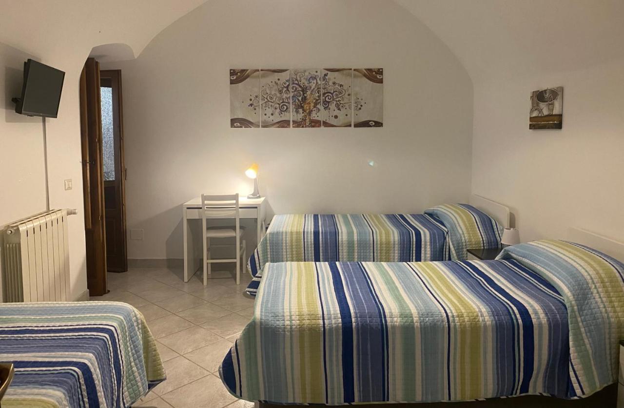 La Fanciulla Velca Apartment Tarquinia Bagian luar foto